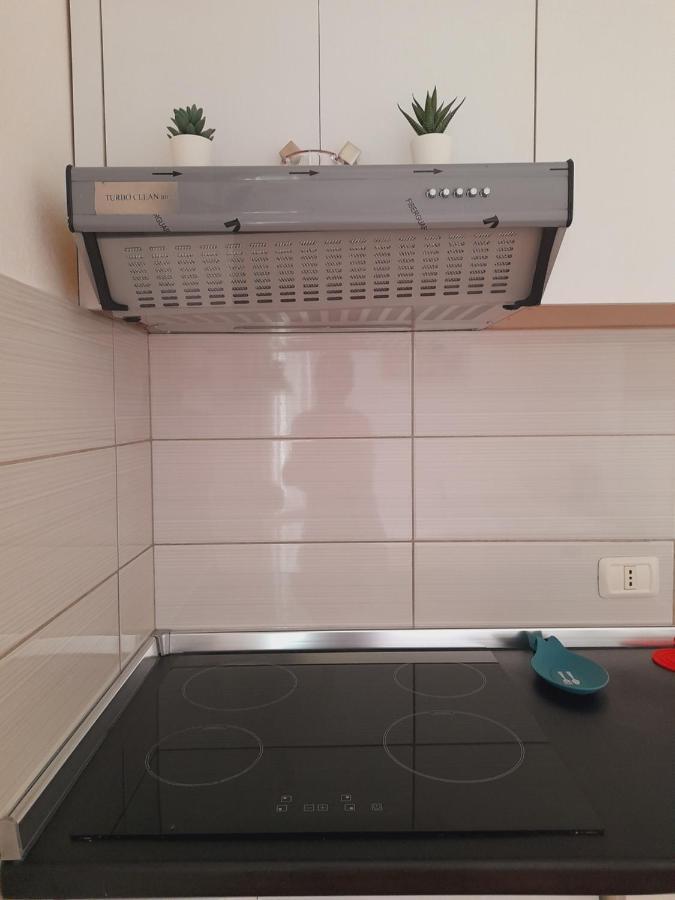 Seaside Deluxe Apartment Durrës Eksteriør bilde