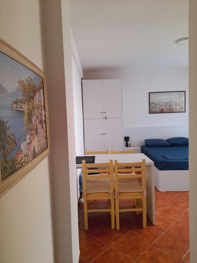 Seaside Deluxe Apartment Durrës Eksteriør bilde