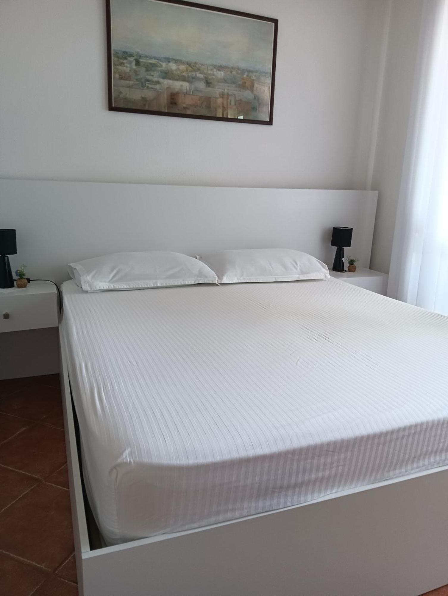 Seaside Deluxe Apartment Durrës Eksteriør bilde